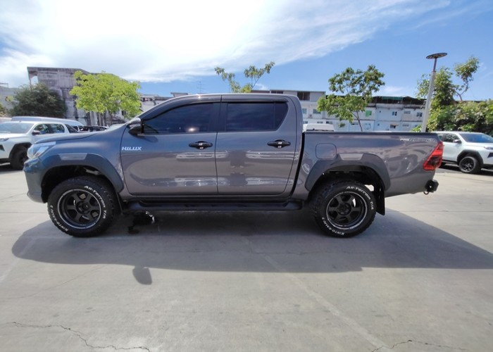 Used 3
                    TOYOTA
                     for Sale Image