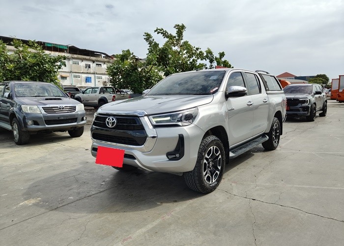 TOYOTA