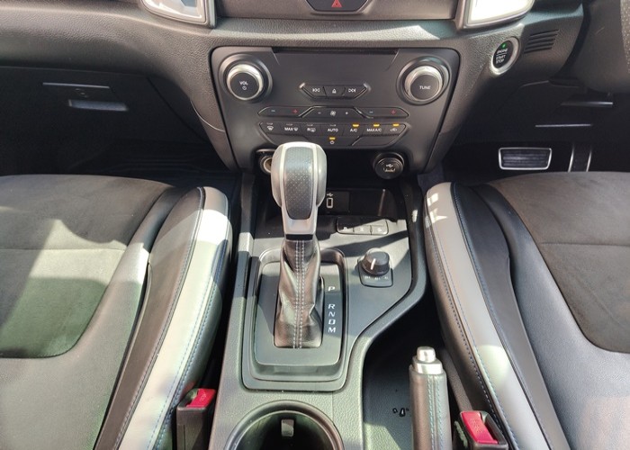 Used 6
                    FORD
                     for Sale Image