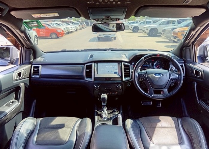 Used 8
                    FORD
                     for Sale Image