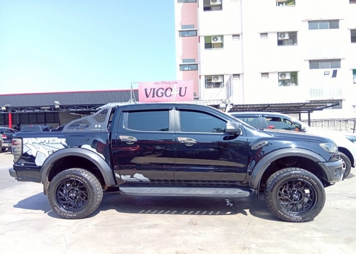 Used 8
                    FORD
                     for Sale Image