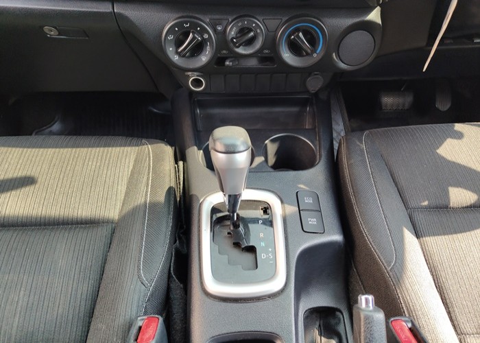 Used 10
                    TOYOTA
                     for Sale Image