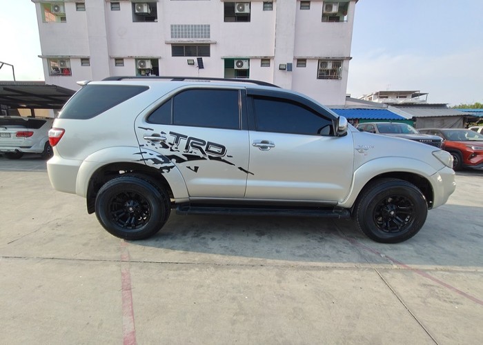 Used 5
                    TOYOTA
                     for Sale Image