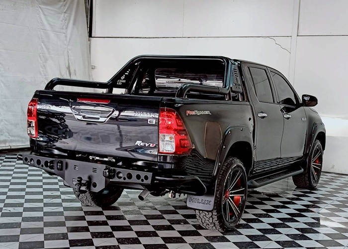 Used 5
                    TOYOTA
                     for Sale Image