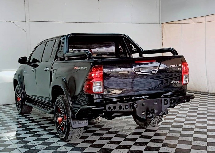 Used 5
                    TOYOTA
                     for Sale Image