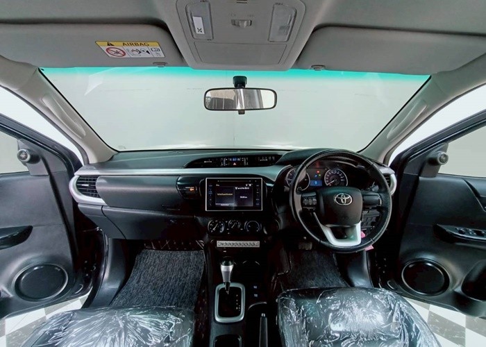 Used 5
                    TOYOTA
                     for Sale Image