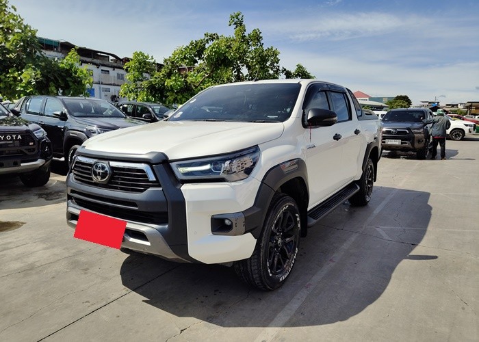 TOYOTA