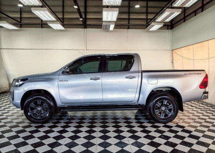 Used 9
                    TOYOTA
                     for Sale Image