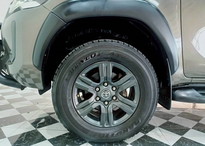 Used 12
                    TOYOTA
                     for Sale Image