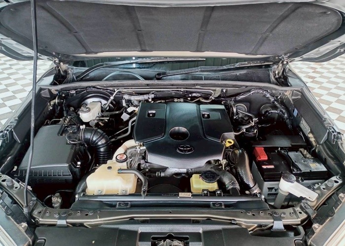 Used 12
                    TOYOTA
                     for Sale Image