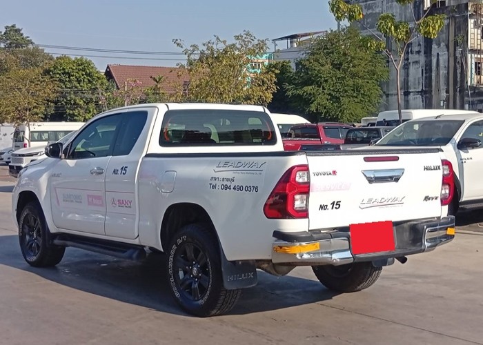 Used 12
                    TOYOTA
                     for Sale Image