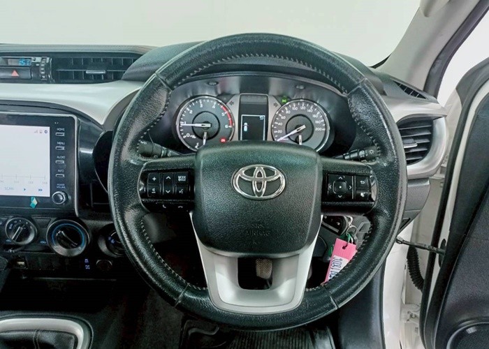 Used 12
                    TOYOTA
                     for Sale Image