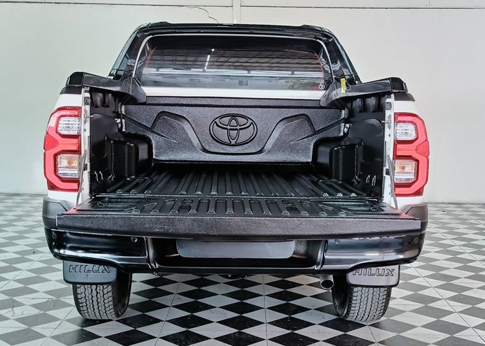 Used 7
                    TOYOTA
                     for Sale Image