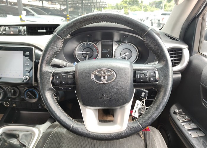 Used 5
                    TOYOTA
                     for Sale Image