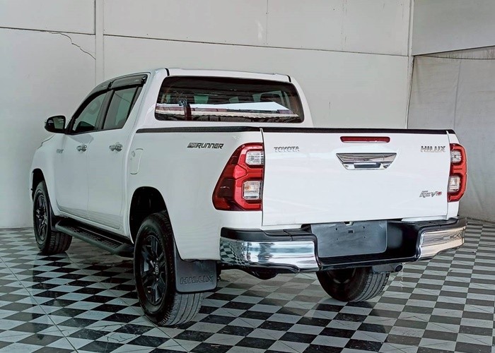 Used 6
                    TOYOTA
                     for Sale Image