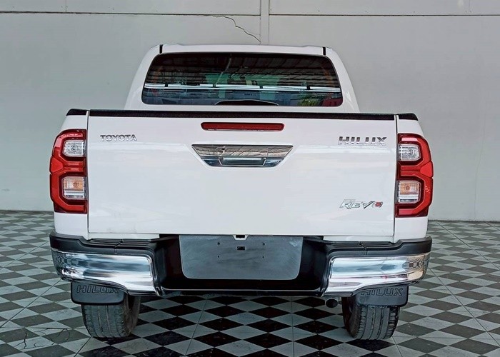 Used 6
                    TOYOTA
                     for Sale Image