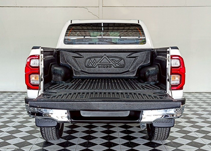 Used 6
                    TOYOTA
                     for Sale Image