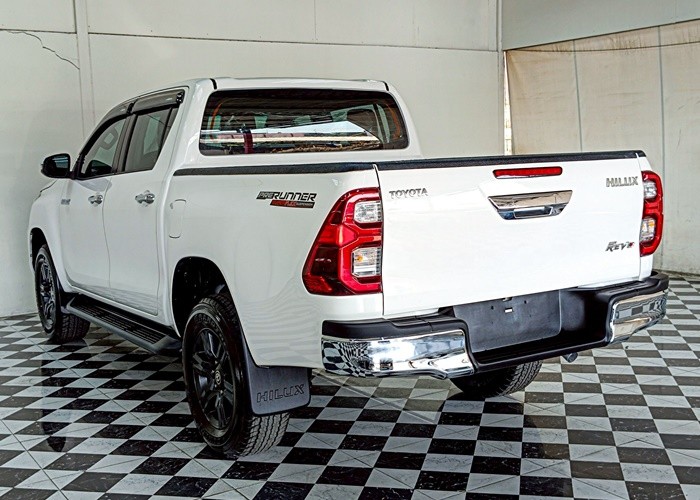 Used 6
                    TOYOTA
                     for Sale Image