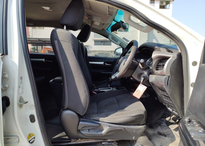 Used 6
                    TOYOTA
                     for Sale Image