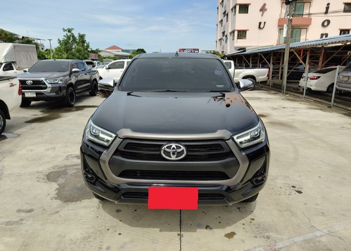 Used 8
                    TOYOTA
                     for Sale Image