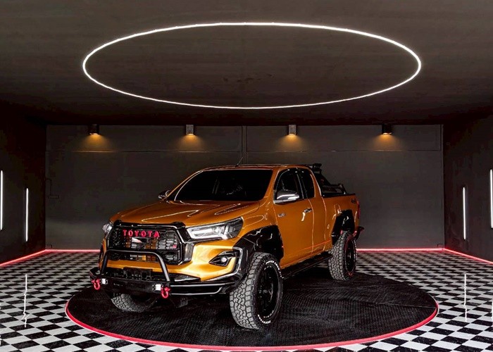TOYOTA
