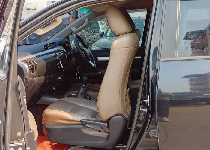 Used 5
                    TOYOTA
                     for Sale Image