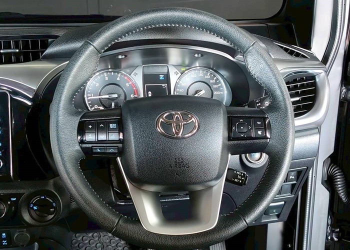 Used 7
                    TOYOTA
                     for Sale Image