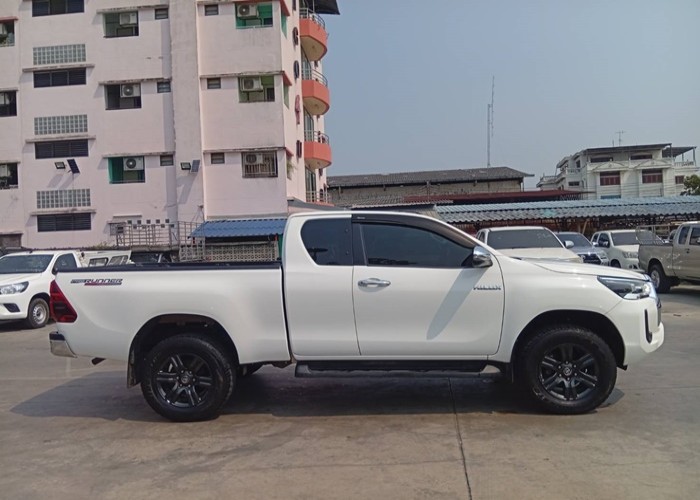 Used 5
                    TOYOTA
                     for Sale Image