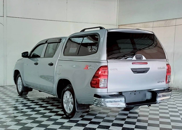Used 11
                    TOYOTA
                     for Sale Image