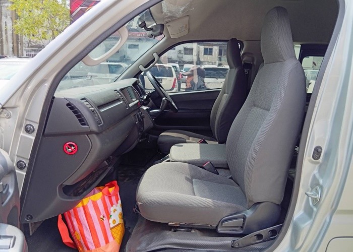 Used 9
                    TOYOTA
                     for Sale Image