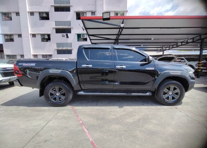 Used 10
                    TOYOTA
                     for Sale Image