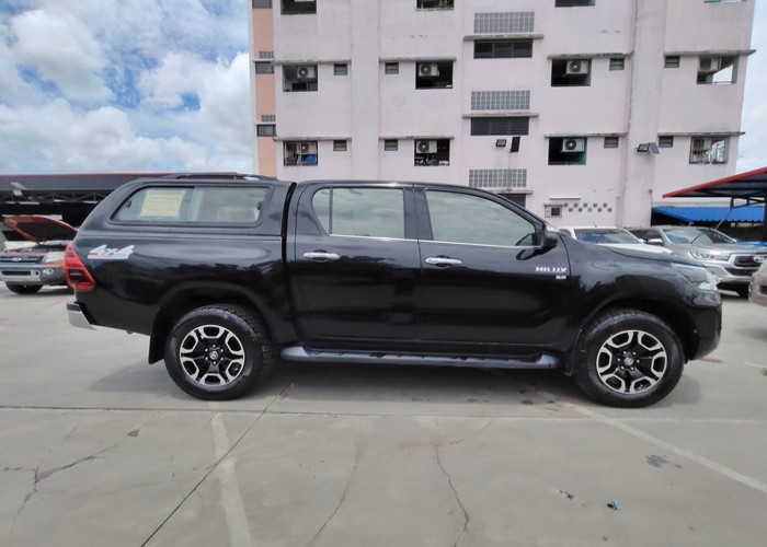 Used 8
                    TOYOTA
                     for Sale Image