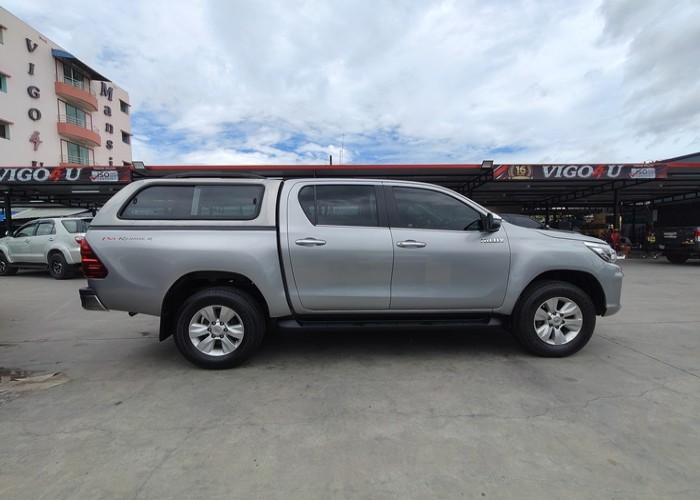 Used 11
                    TOYOTA
                     for Sale Image