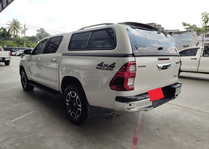 Used 7
                    TOYOTA
                     for Sale Image