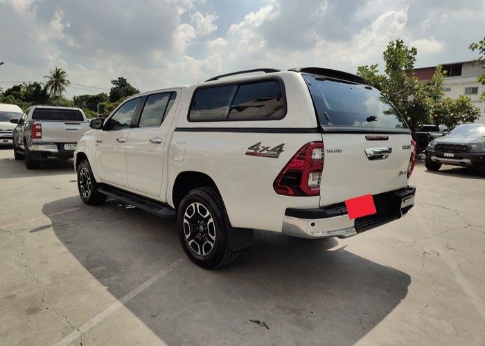 Used 7
                    TOYOTA
                     for Sale Image