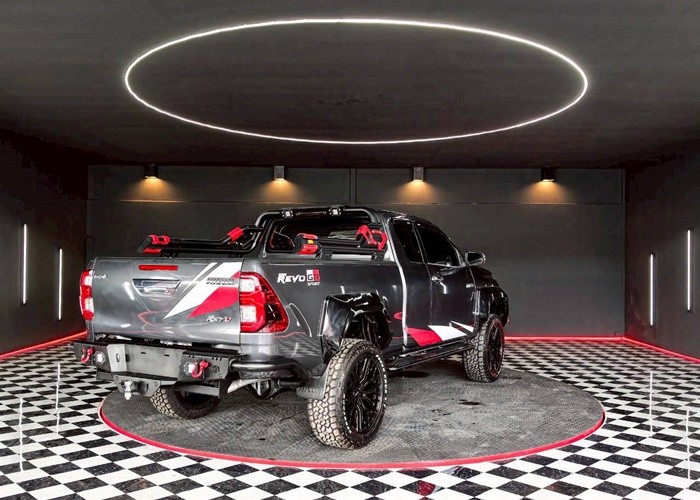 Used 7
                    TOYOTA
                     for Sale Image