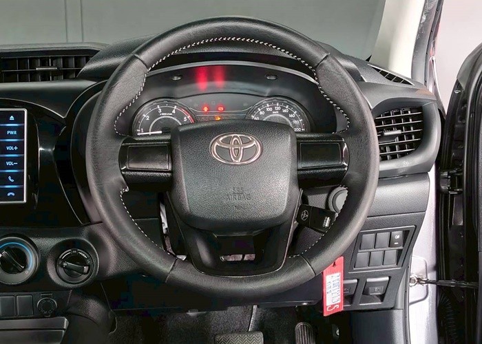 Used 7
                    TOYOTA
                     for Sale Image
