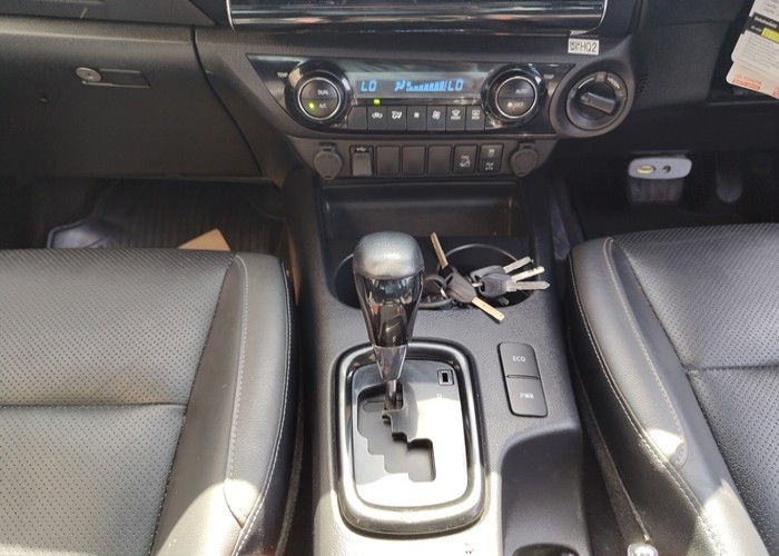 Used 6
                    TOYOTA
                     for Sale Image