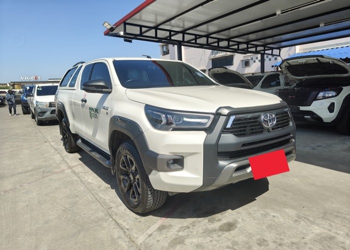 Used 6
                    TOYOTA
                     for Sale Image