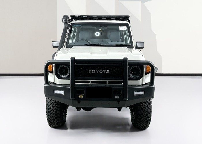 Used 1
                    TOYOTA
                     for Sale Image