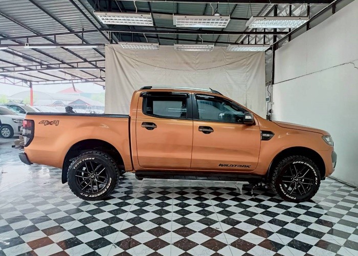 Used 5
                    FORD
                     for Sale Image