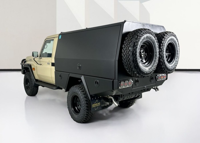 Used 1
                    TOYOTA
                     for Sale Image