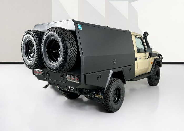 Used 1
                    TOYOTA
                     for Sale Image