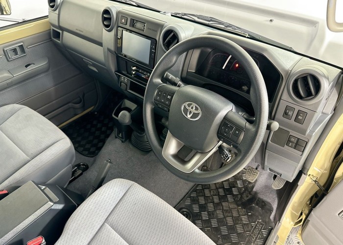 Used 1
                    TOYOTA
                     for Sale Image