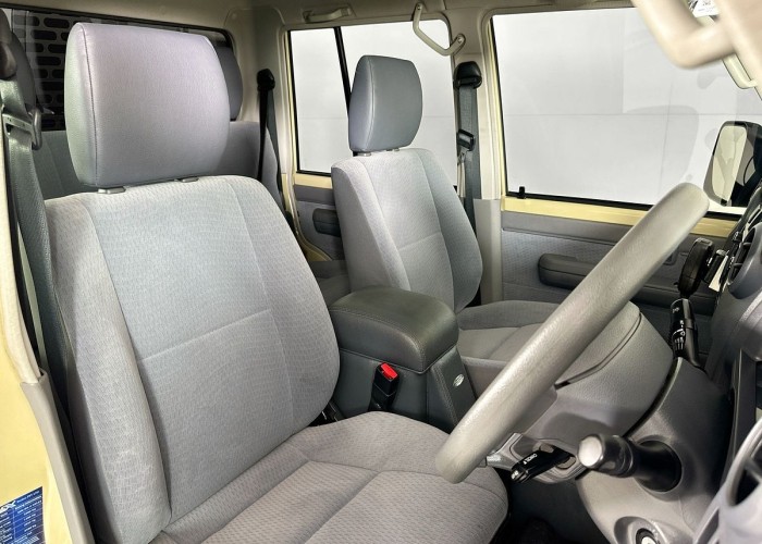 Used 1
                    TOYOTA
                     for Sale Image