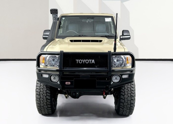 Used 1
                    TOYOTA
                     for Sale Image