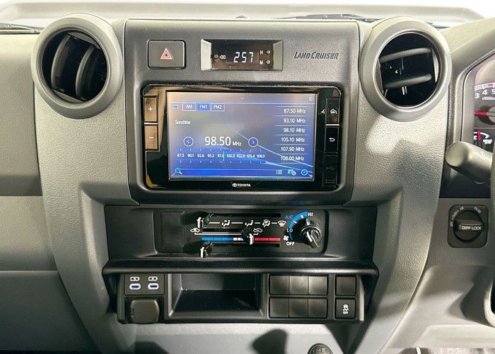 Used 1
                    TOYOTA
                     for Sale Image