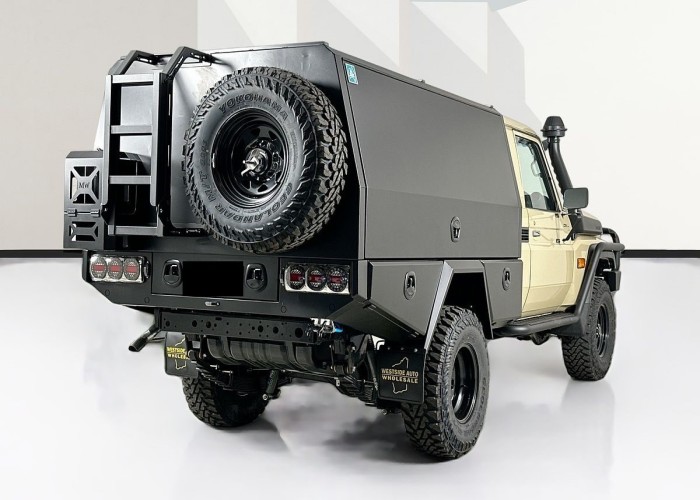 Used 1
                    TOYOTA
                     for Sale Image