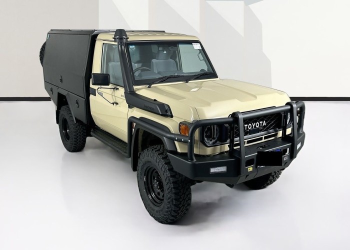 Used 1
                    TOYOTA
                     for Sale Image