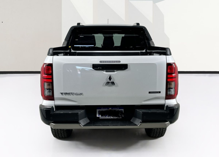 Used 1
                    MITSUBISHI
                     for Sale Image